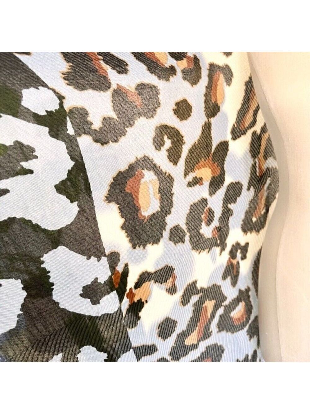 Cejon Leopard Print Blue Rectangle Scarf One Size - Picture 3 of 7